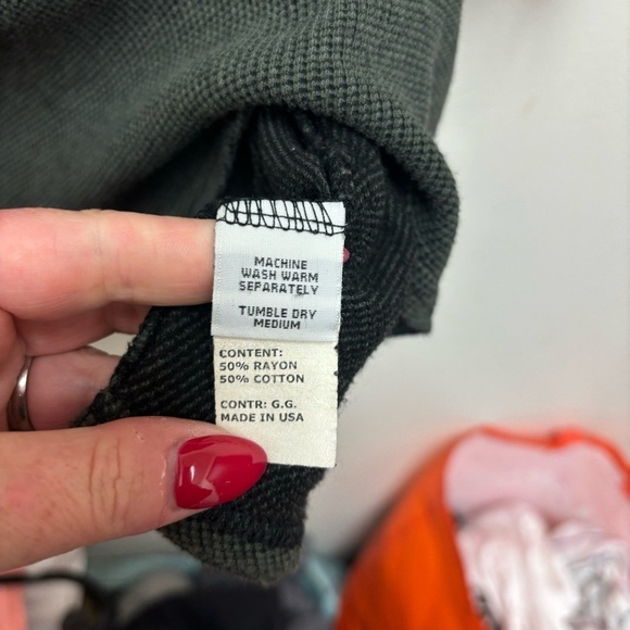 Cut Loose Waffle Knit Top - Picture 7 of 9